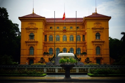 Hanoi at Dawn (Walking tour)