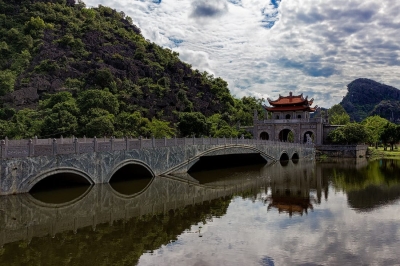 Hoa Lu – Trang An Grottoes Tour Full Day